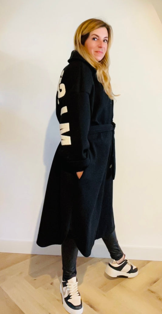 Miss Queen trenchcoat