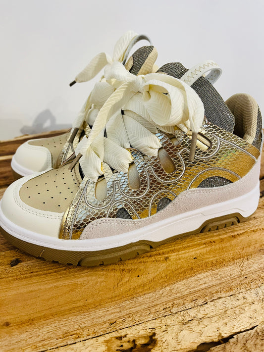 Sneakers golden patta’s